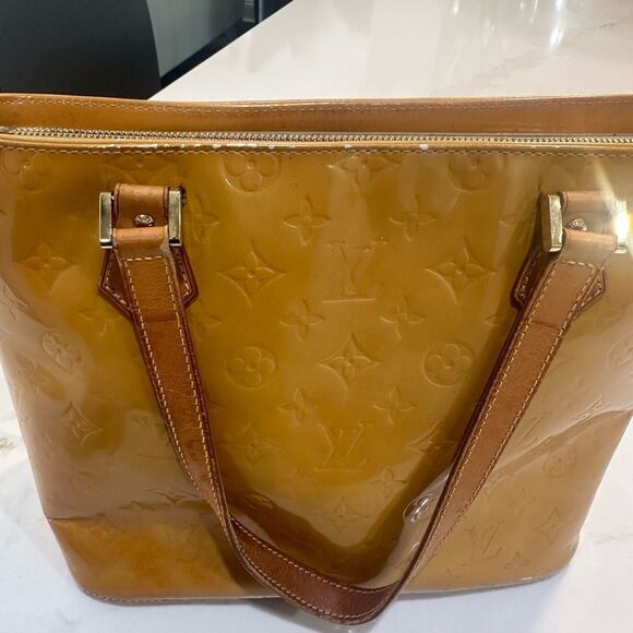 Louis Vuitton Yellow Monogram Vernis Tote Bag - Picture 12 of 17